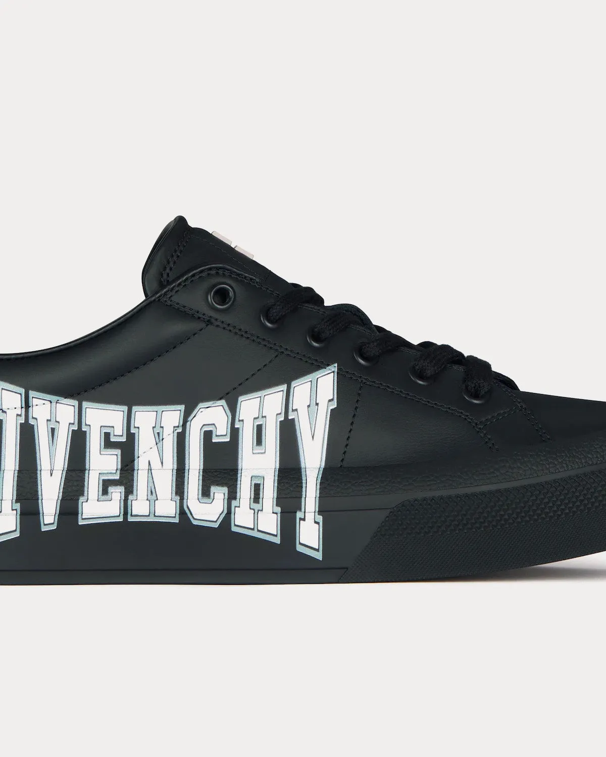 City Sport Leather Black / White Low Top Sneakers
